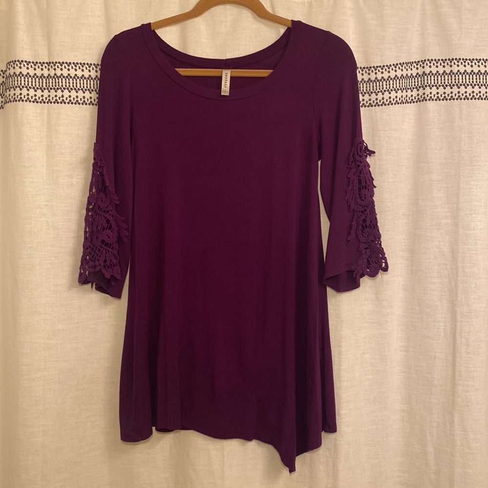 Emerald Crochet Sleeve Asymmetric Top